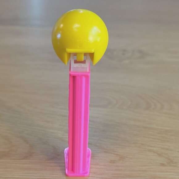 PEZ Candy Dispenser Walmart Smiley Funky Face, Neon Pink Stem, Hungary, 2000 - Picture 2 of 15